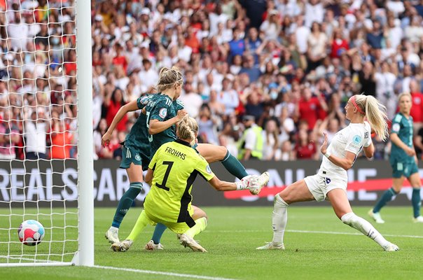 Chloe Kelly England scores winner v Germany Wembley Euro Final 2022