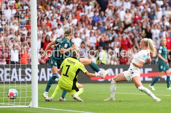 Chloe Kelly England scores winner v Germany Wembley Euro Final 2022