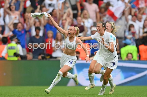 Chloe Kelly England celebrates winner v Germany Wembley Euro Final 2022