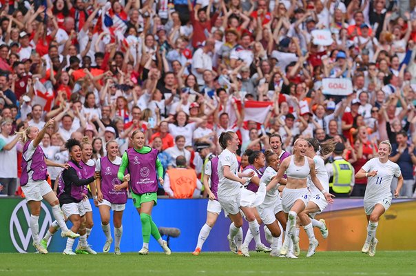 Chloe Kelly England celebrates winning goal v Germany Wembley Euros 2022