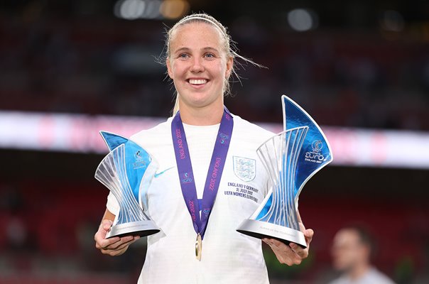 Beth Mead England Player of the Tournament & Top Goalscorer EURO 2022