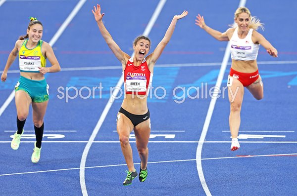 Olivia Breen Wales celebrates 100m Gold Commonwealth Games 2022