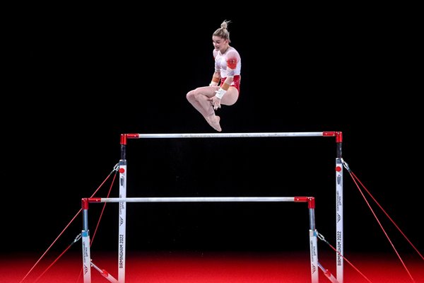 Alice Kinsella England uneven bars Gymnastics Commonwealth Games 2022