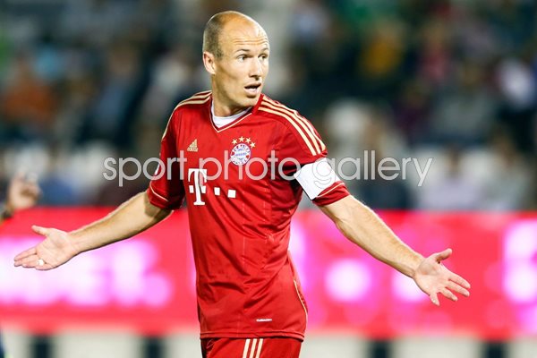 Arjen Robben - Bayern Muenchen v Schalke 04