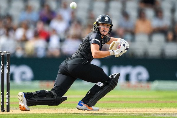 Emma Lamb Manchester Originals batting v Welsh Fire The Hundred 2022