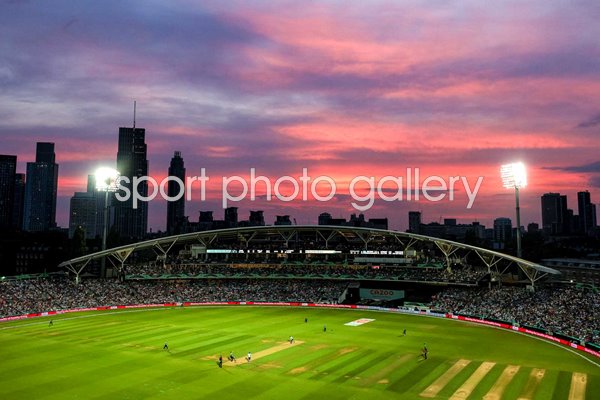 Kia Oval Sunset Oval Invincibles v Southern Brave The Hundred 2022
