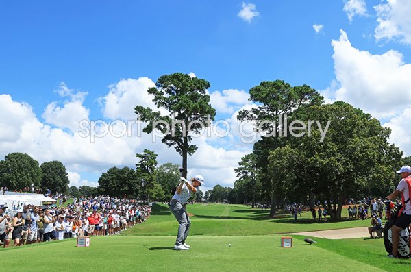 Cameron Smith Australia drives 4th Tee TOUR Championship Atlanta 2022