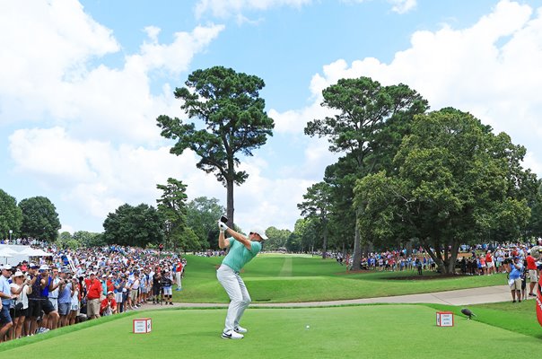 Rory McIlroy drives 4th Tee TOUR Championship East Lake Golf Club 2022