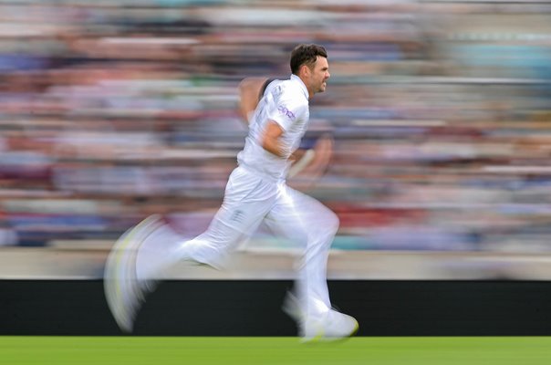James Anderson England Motion Blur Effect v South Africa Oval 2022
