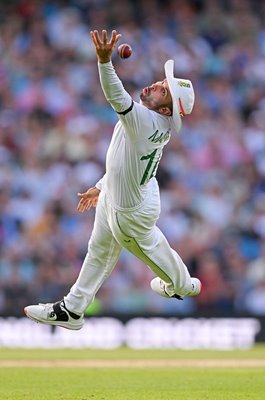 Keshav Maharaj South Africa dives v England Oval Test Match 2022