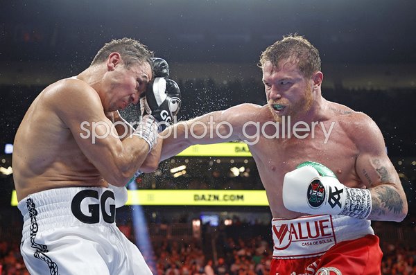 Canelo Alvarez lands v Gennadiy Golovkin Las Vegas 2022