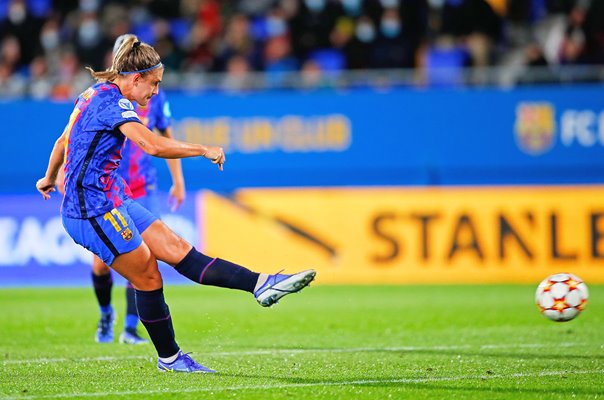 Alexia Putellas Barcelona scores v Hoffenheim Champions League 2021