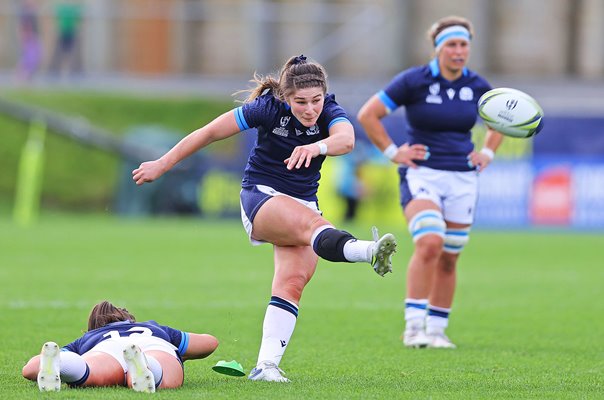 Helen Nelson Scotland kicks v Wales Rugby World Cup 2021