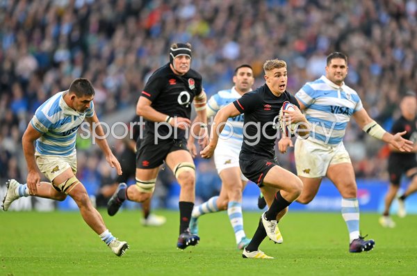 Jack van Poortvliet England scores v Argentina Autumn International Twickenham 2022