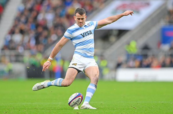 Emiliano Boffelli Argentina kicks v England Autumn International Twickenham 2022