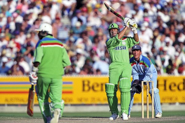 WORLD CUP 92 IMRAN BATTING