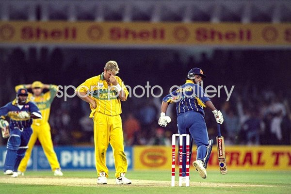 Shane Warne drops Arjuna Ranatunga Sri Lanka World Cup Final Lahore 1996