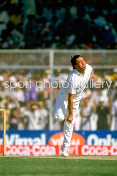Abdul Qadir Pakistan bowls World Cup Karachi 1987