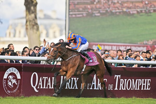 Ryan Moore riding Found wins Prix de l'Arc de Triomphe 2016