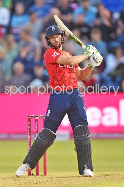 Jos Buttler England batting v South Africa T20 Cardiff 2022