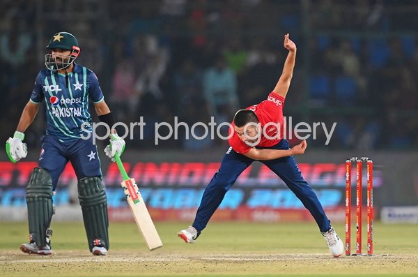 Mark Wood England bowls v Pakistan 3rd IT20 Karachi 2022