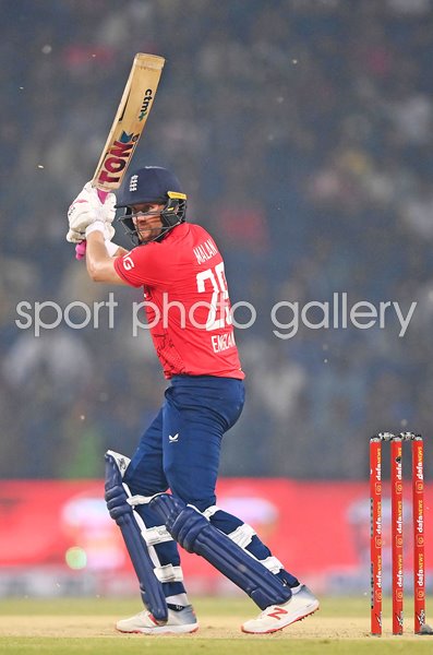 Dawid Malan England bats v Pakistan 5th IT20 Lahore 2022