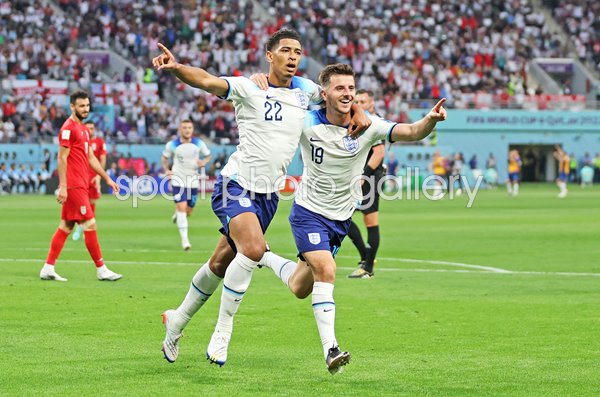 Jude Bellingham England celebrates goal v Iran Group B World Cup 2022