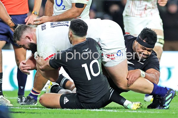 Will Stuart England scores v New Zealand Autumn International 2022