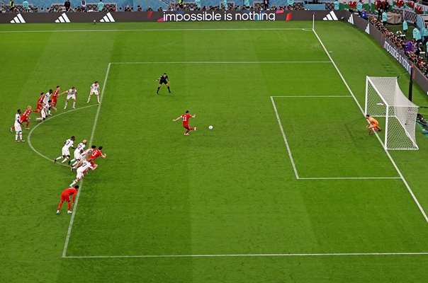 Gareth Bale Wales scores penalty v USA World Cup Qatar 2022
