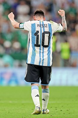 Lionel Messi Argentina celebrates win v Mexico World Cup 2022