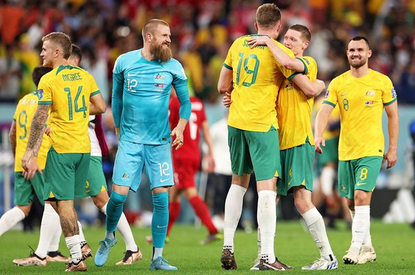 Australia players celebrate qualification from Group D World Cup Qatar 2022