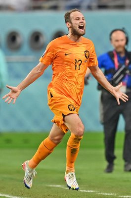 Daley Blind Netherlands celebrates goal v USA Last 16 World Cup 2022