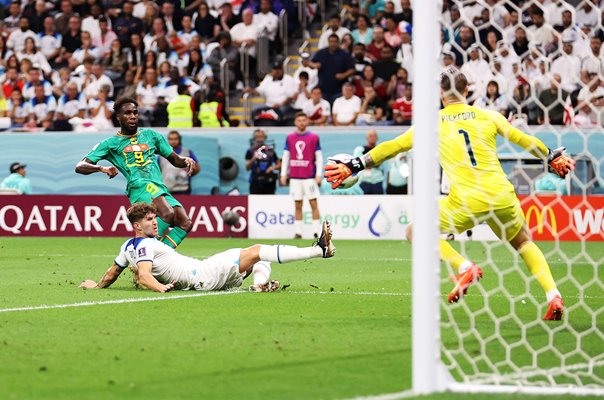 Jordan Pickford England save v Senegal Last 16 World Cup Qatar 2022