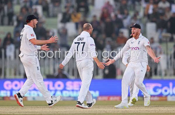 Jack Leach & Ben Stokes England celebrate test win v Pakistan Rawalpindi 2022