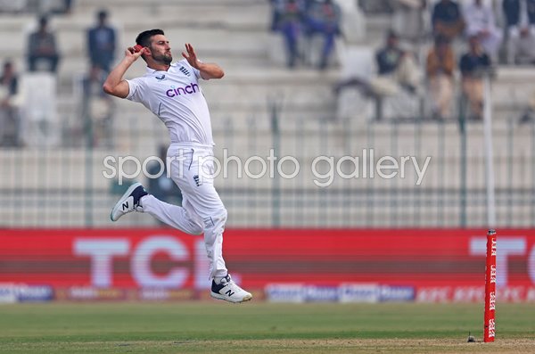 Mark Wood England fast bowler v Pakistan Multan Test 2022