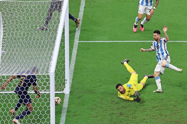 Lionel Messi Argentina scores World Cup Final 2022