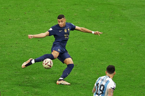Kylian Mbappe France scores 2nd goal v Argentina World Cup Final 2022