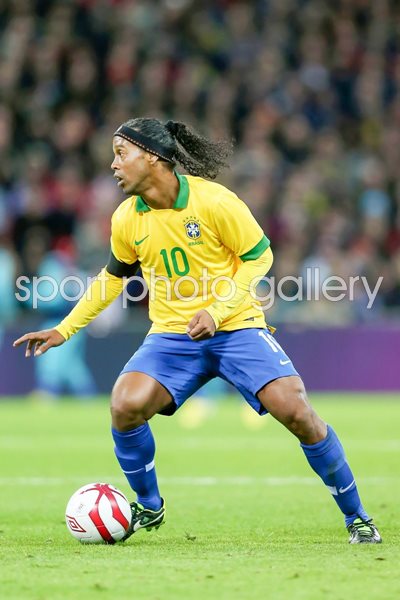 Ronaldinho 100th Cap for Brazil v England Wembley 2013