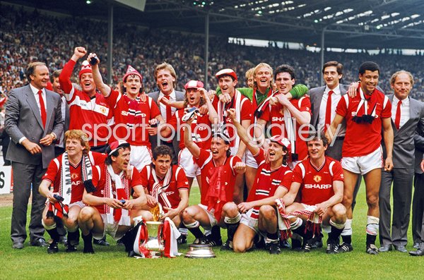 Manchester United 1985 FA Cup Winners