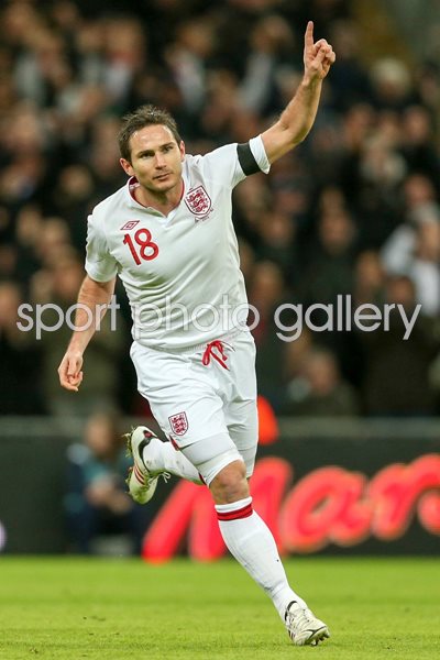Frank Lampard scores - England v Brazil 2013