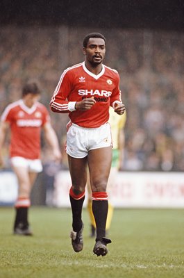 Laurie Cunningham Manchester United v Norwich First Division 1983