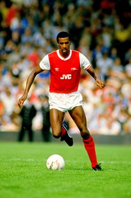 Viv Anderson Arsenal v Chelsea Division One Highbury 1984