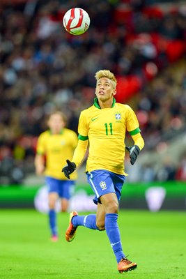 Neymar Brazil v England Wembley 2013