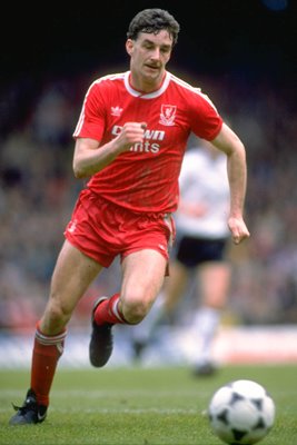 John Aldridge Liverpool v Southampton Division One Anfield 1987