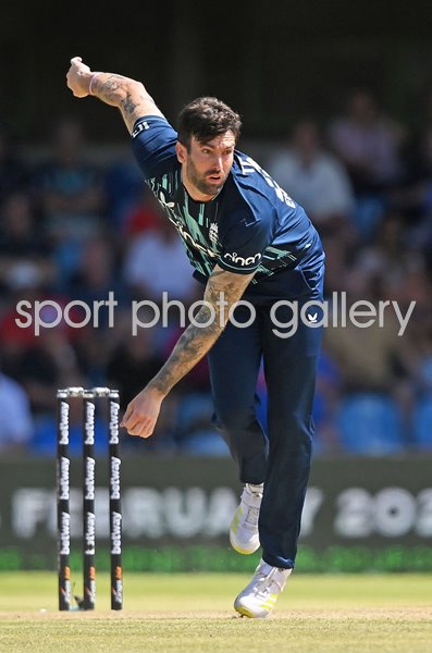 Reece Topley England fast bowler v South Africa ODI Kimberley 2023