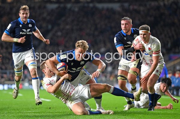 Duhan van der Merwe Scotland scores winning try v England Six Nations 2023