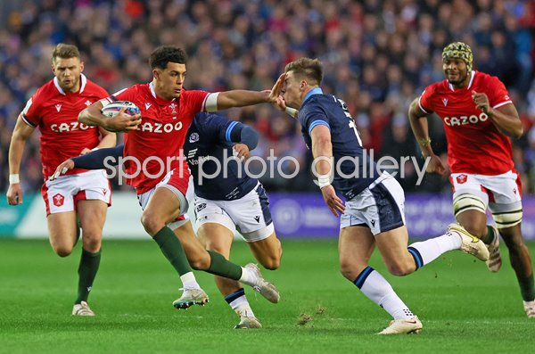 Rio Dyer Wales hands off Huw Jones Scotland Six Nations Murrayfield 2023