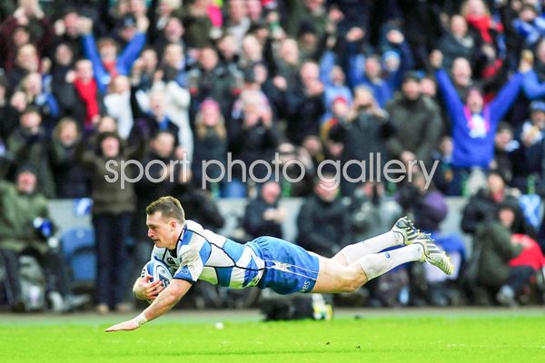 Stuart Hogg scores Scotland v Italy 2013