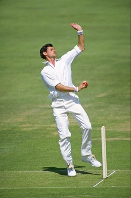 Richard Hadlee New Zealand bowls v England Lord's Test 1986