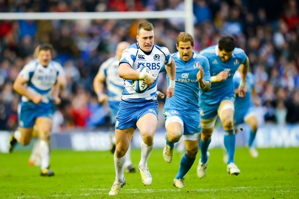 Stuart Hogg scores Scotland v Italy 2013